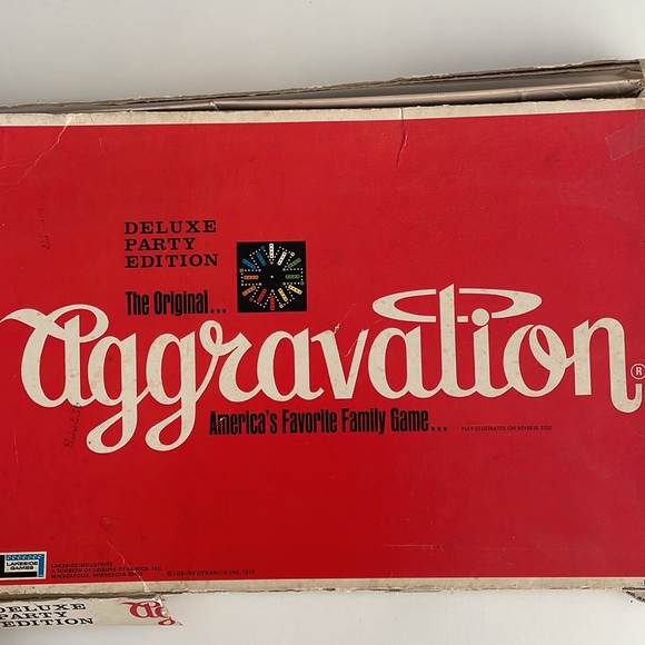 [ Vintage Retro 1970s Board Game Pieces - 70s Family Night - Aggravation Box ] - Picture 3 of 6